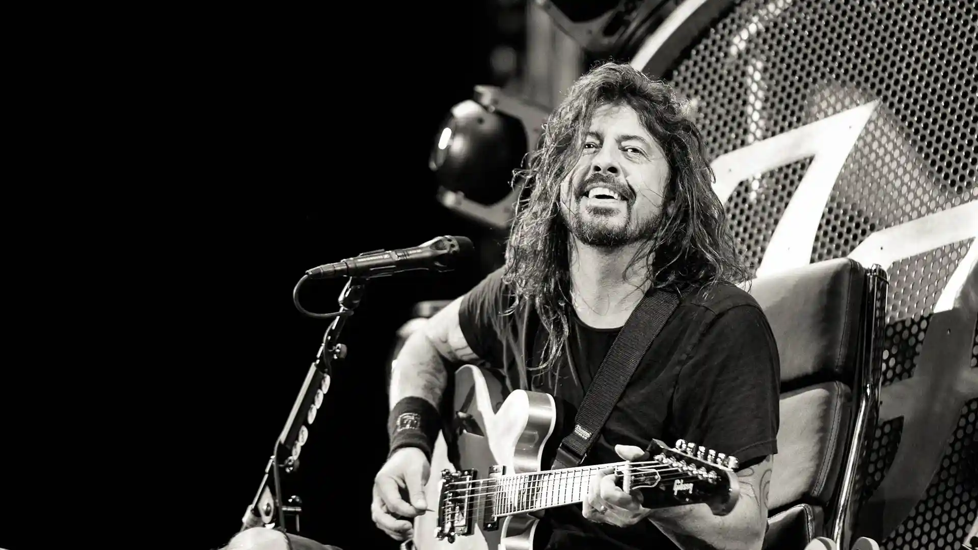 David Grohl performing at Events DC